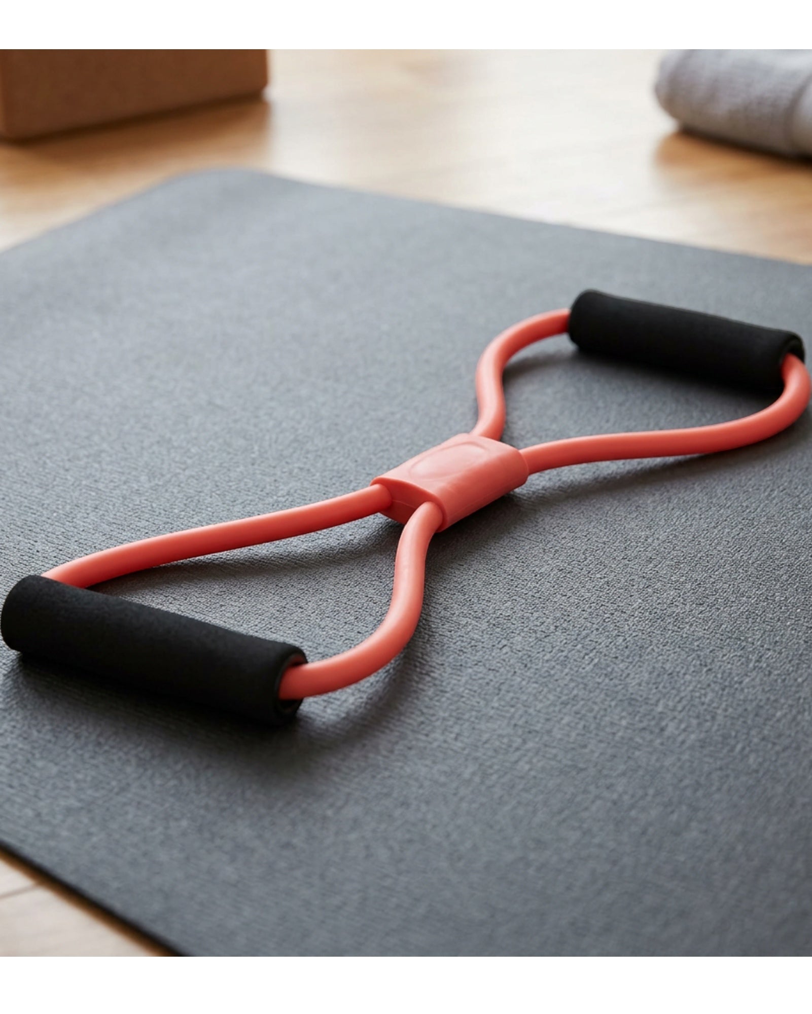 Novanes Twinarc Figure-8 Latex Resistance Band 16 in Coral Black - Lifestyle view